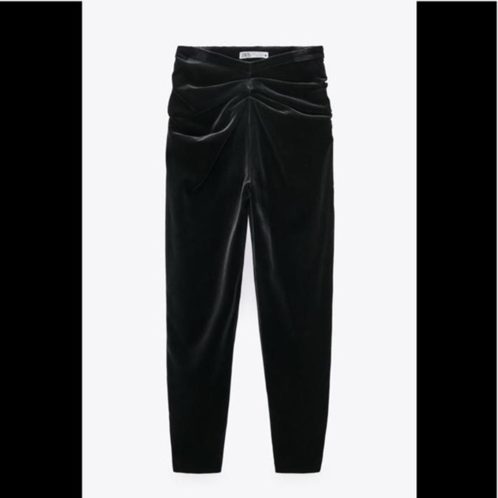 NWT - Zara Black Limited Edition High-rise Velvet Pants - M